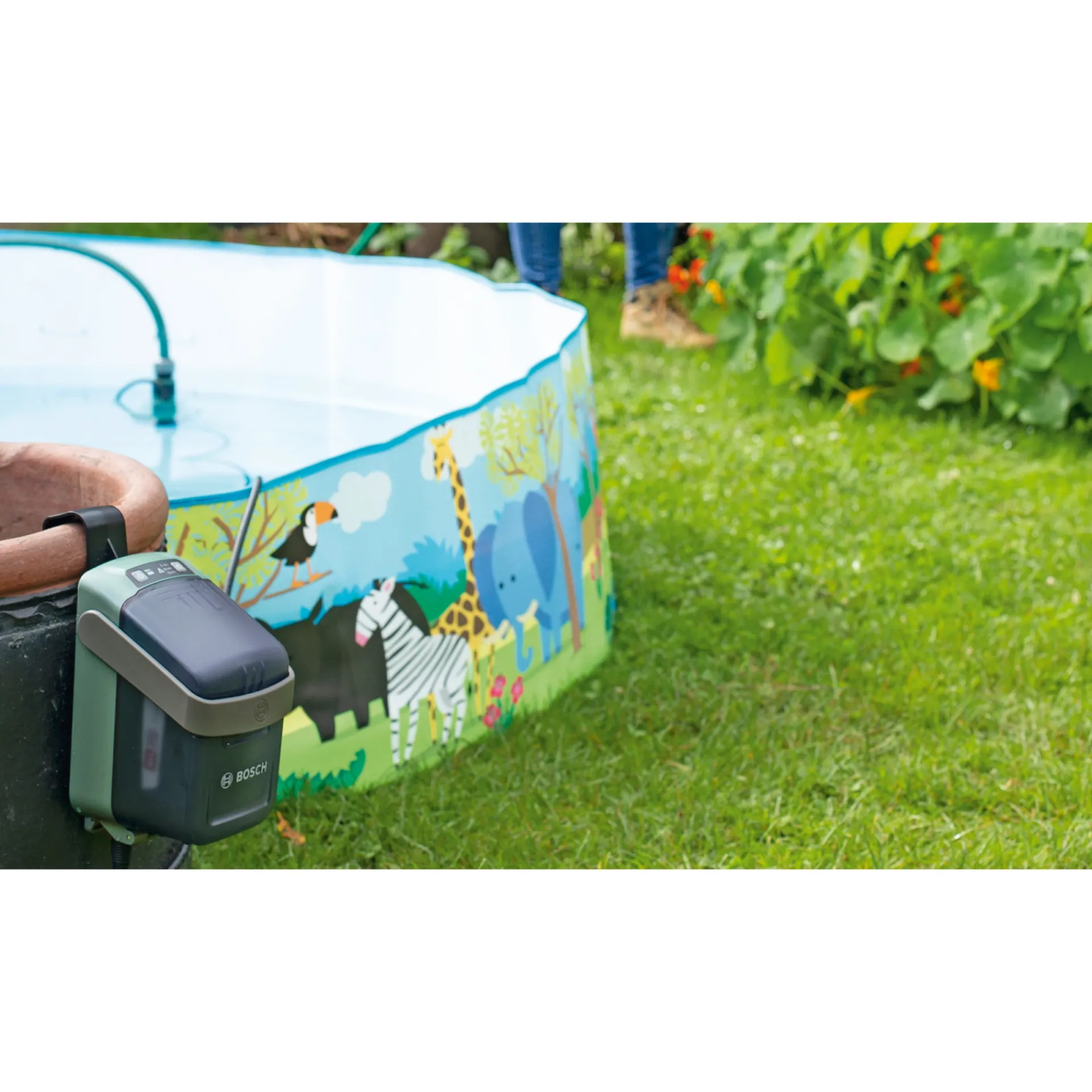 Bosch DIY GARDENPUMP 18V-2000 HAVEPUMPE