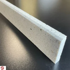 Granit.dk DUBAI TERRAZZOSOKKEL 7,5X40