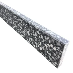 Granit.dk NUUK TERRAZZOSOKKEL 7,5X40