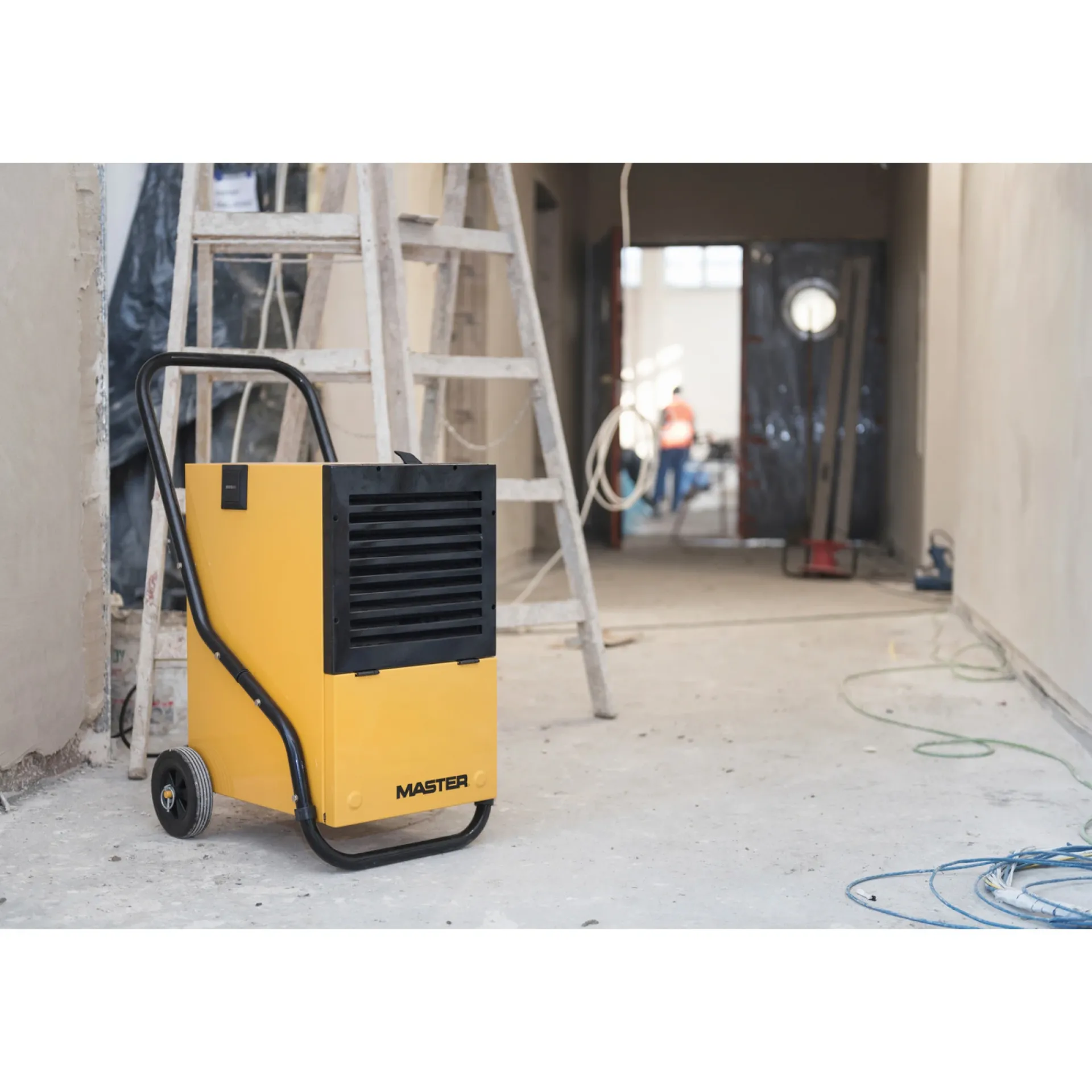 MASTER DH 732 AFFUGTER 30 LITER/24 TIMER