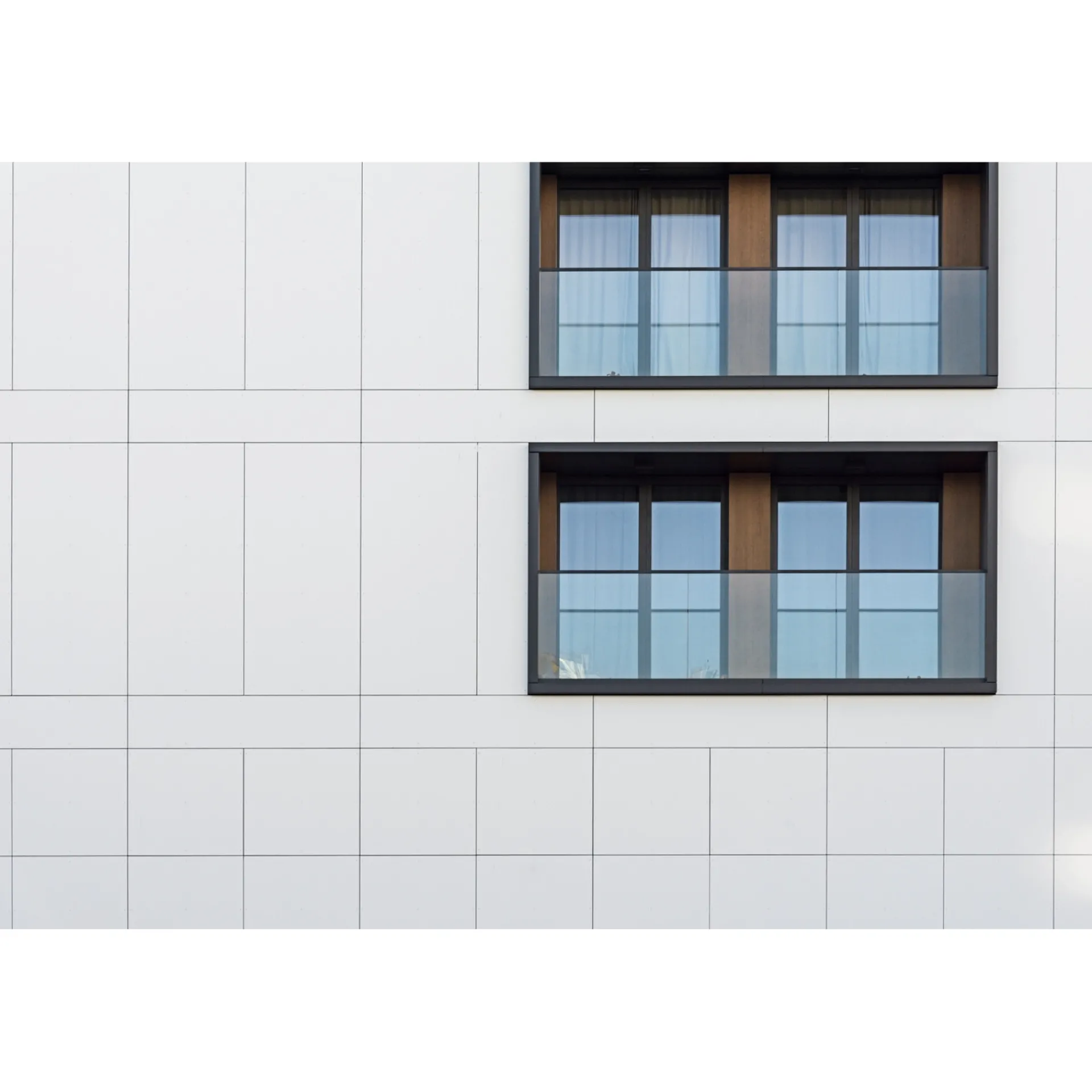 Rockpanel COLOURS FACADEPLADE 8 X 1200 X 2500 MM HVID