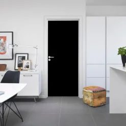 Swedoor ADVANCE-LINE STABLE SORT GLAT MASSIV DØR SORT 9X21